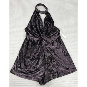Arc NC Romper Womens Medium Brown Crushed Velvet Open Back Shorts Romper